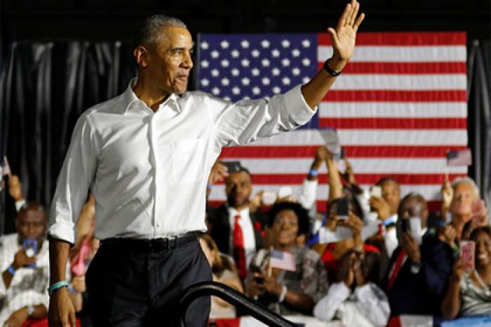 Бывший премьер-министр Ирака обвинил Обаму в помощи ИГ