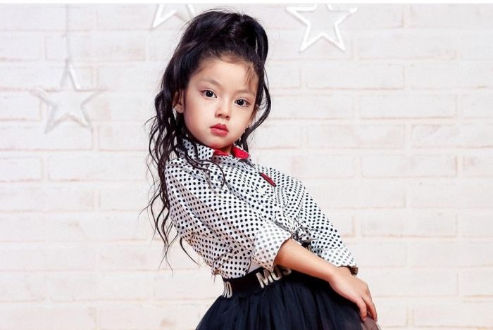 Девчушка-краса