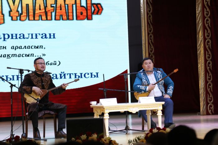 Как в Атырау отмечают праздник «көрісу»