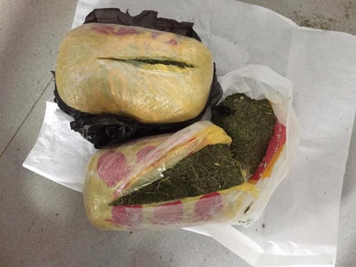 Двое с мешком «травки»