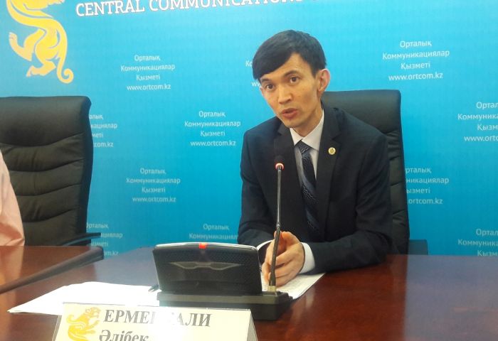 В Атырау – только 8 соток, да и то не завтра