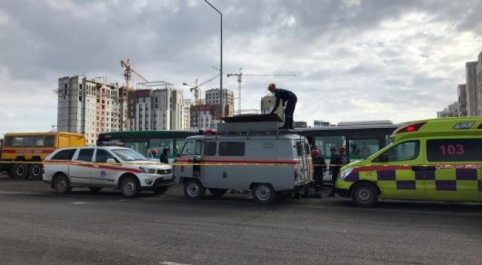 ДТП в Нур-Султане: 25 пострадавших доставили в больницу