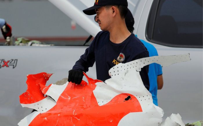 Bloomberg узнал содержание доклада о крушении Boeing 737 MAX в Индонезии 