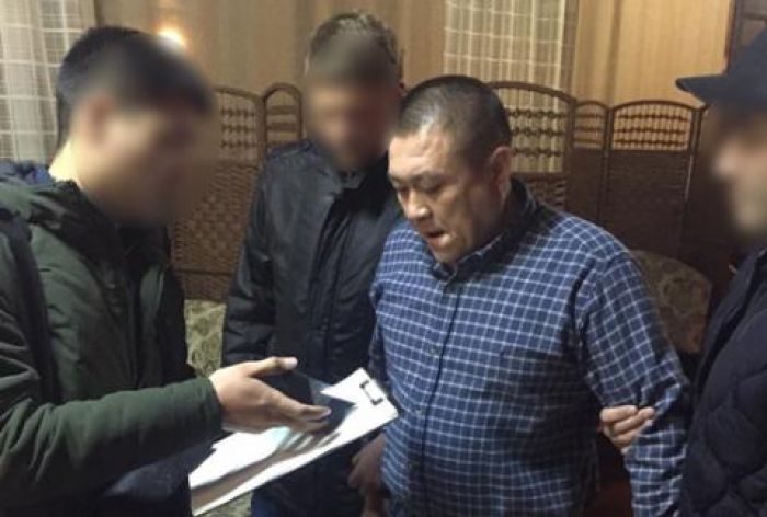 Сотрудники КНБ задержали замначальника департамента полиции Кызылординской области