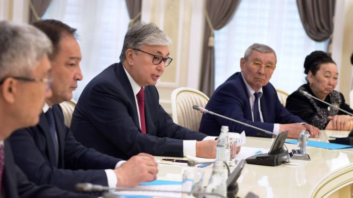 Токаев: Нельзя жить и надеяться только на нефтяную отрасль 