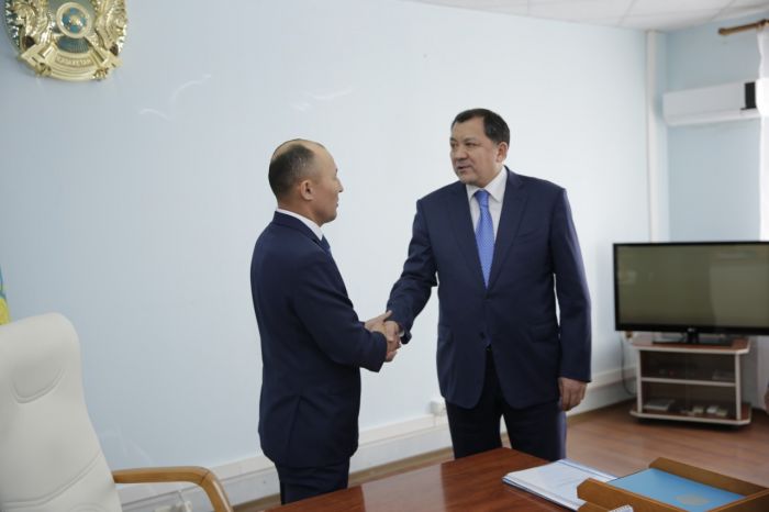 В Курмангазинском районе - новый аким