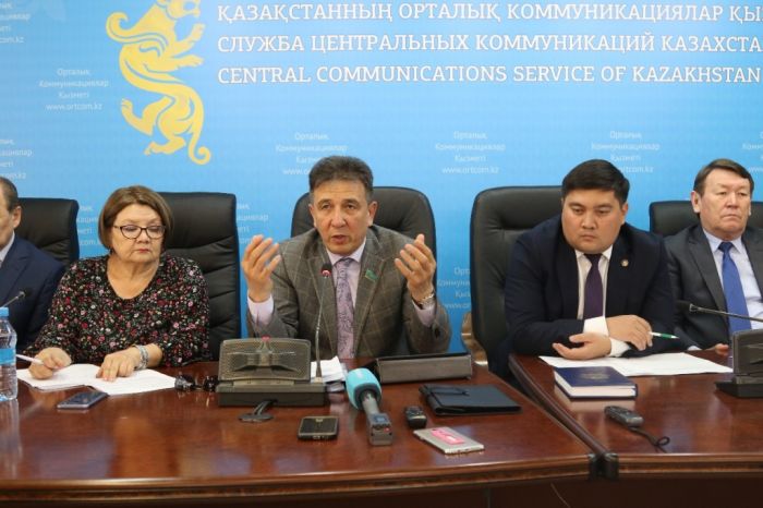 Так всё же рыба погибла от хлора. Кто это сделал? 