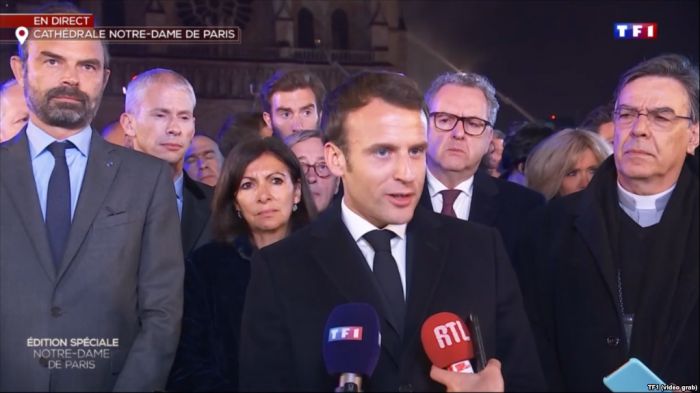 Макрон объявил национальный сбор средств на ремонт собора Парижской Богоматери