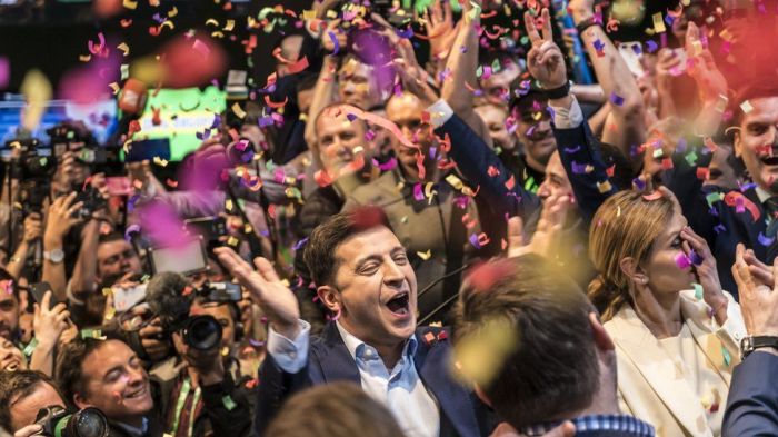 Зеленский обратился к постсоветским странам: Посмотрите на нас. Все возможно 