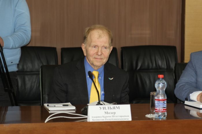 Обмен любезностями и разговор по существу 