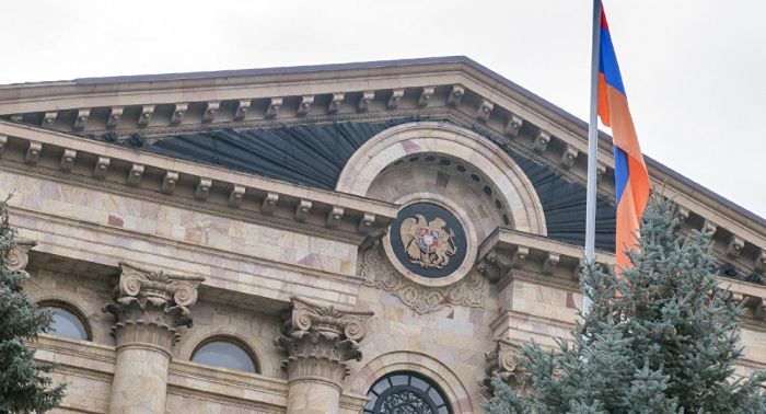 В Армении трансгендеру угрожают смертью после выступления в парламенте