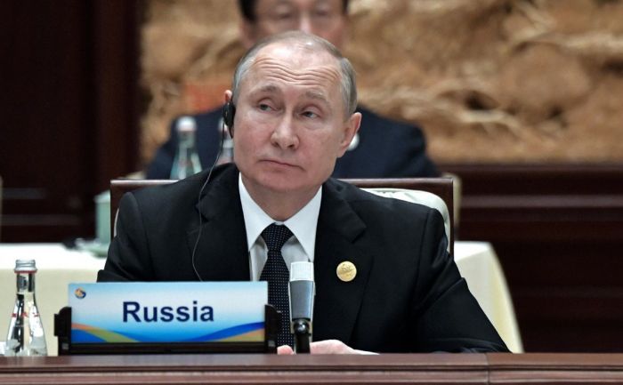 Путин подписал закон о суверенном Рунете 