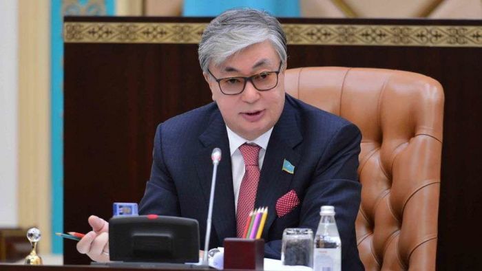 Токаев: Нужно чётко разделять тех, кто нуждается в помощи и кто не хочет работать 