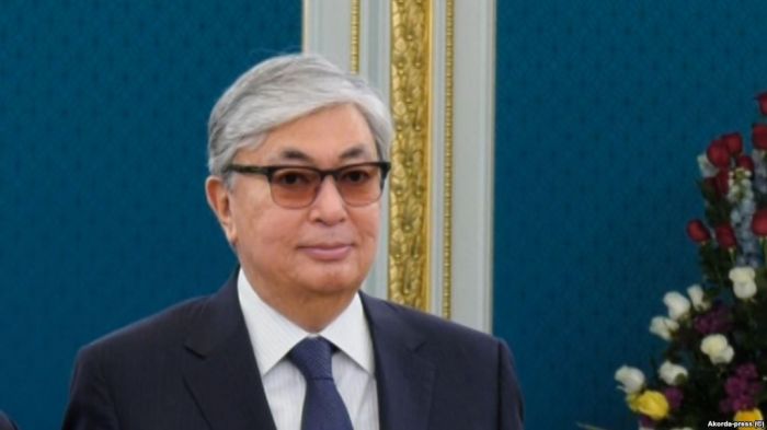 В поддержку Токаева собрали более 300 тысяч подписей