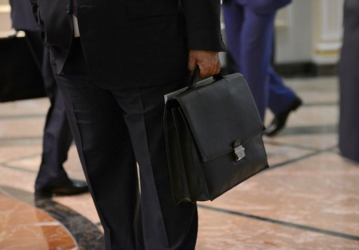 Акимы и начальники отделов поменялись местами с подчинёнными 