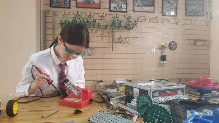 Изобретение казахстанских школьниц вошло в топ-100 конкурса Google 