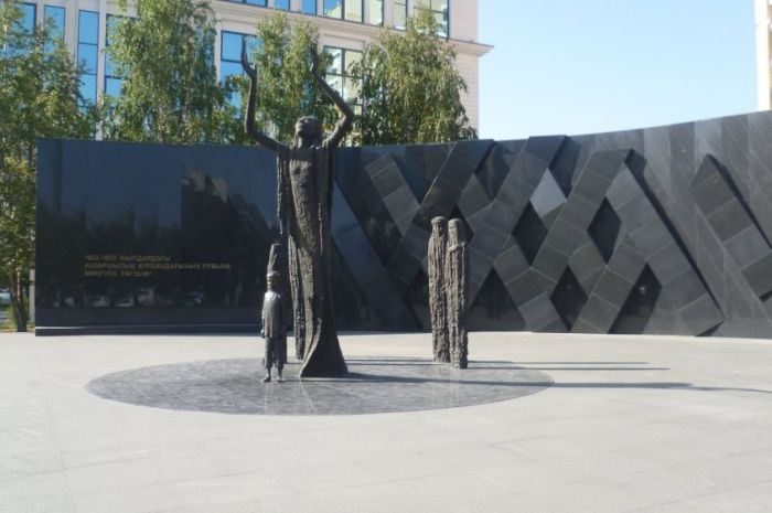 В Нур-Султане партии "Ак жол" отказали в проведении шествия в память о жертвах репрессий