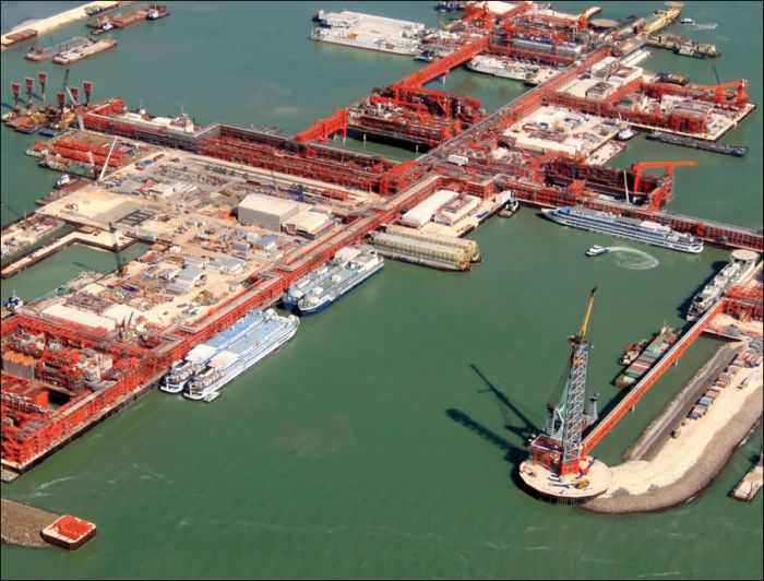 Переговоров о продаже доли Total в Кашагане не было – Бозумбаев