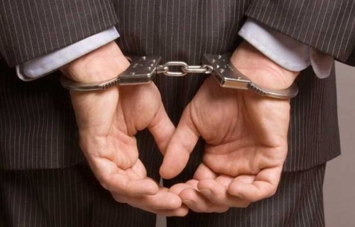 Арест главы центра тестирования прокомментировали в МОН