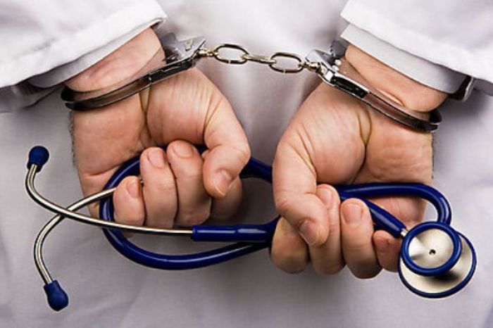 В Шымкенте арестовали руководителей клиники, которые предлагали кредиты на лечение