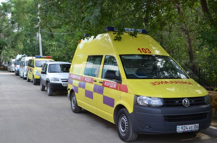 По Атырау на «скорой»