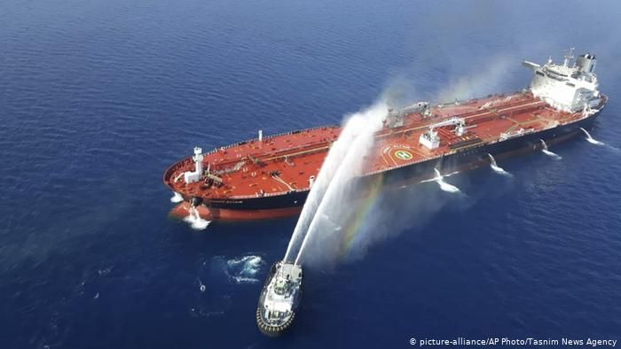 CNN: военные Ирана пытались сбить дрон США перед атакой на танкеры 