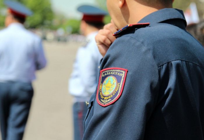 Полицейского зарезали и сожгли в Жамбылской области 