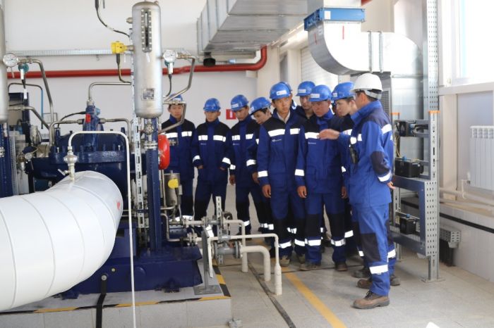 КазТрансОйл готовит новую смену нефтепроводчиков