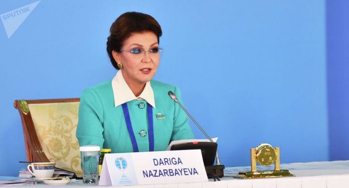 Министры должны платить штрафы за неэффективное использование бюджета - Назарбаева 
