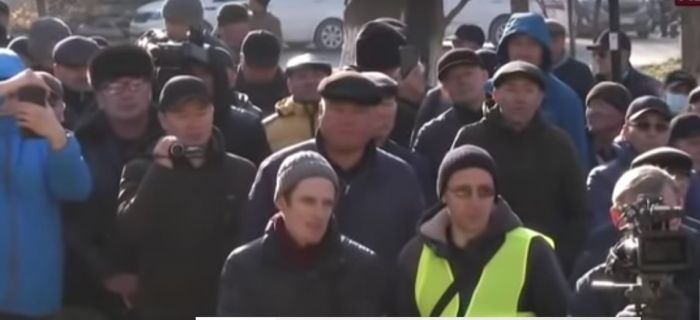 Крестьяне вышли на митинг в Актюбинской области 