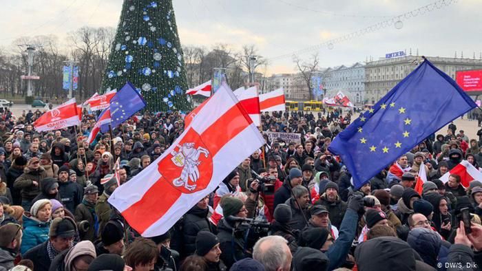 "Нет интеграции с Россией!". В Минске прошли протесты оппозиции