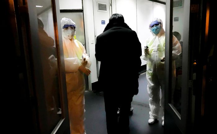 Коронавирус в Китае: в Пекине зарегистрирована первая смерть, число жертв растет