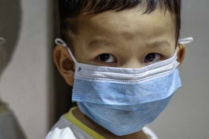 Правда ли, что дети почти не болеют коронавирусом? И если да, то почему?