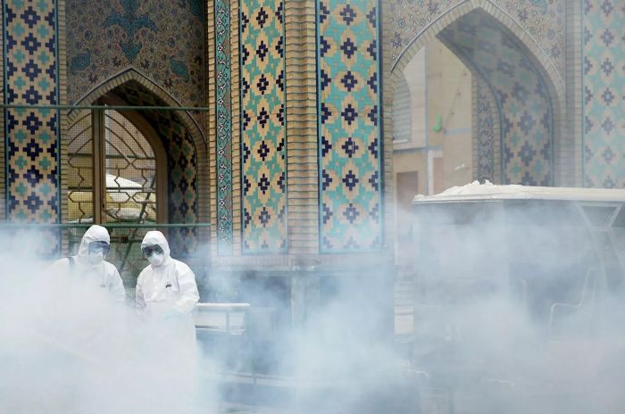 Коронавирус подтвердился у 23 иранских депутатов 