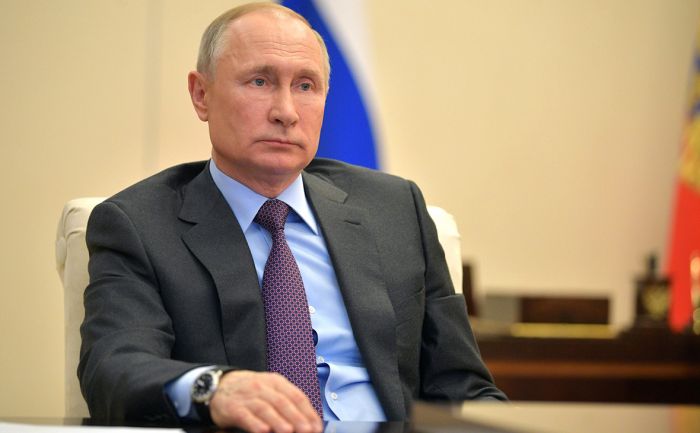Путин заявил о готовности сократить добычу нефти «по-партнерски»