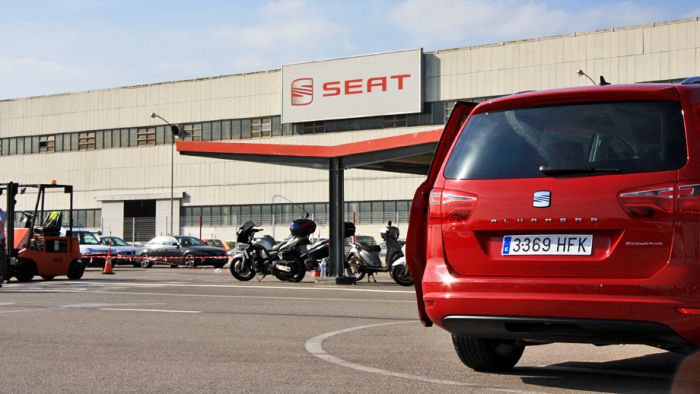 В Испании автомобильный завод начал выпуск аппаратов ИВЛ