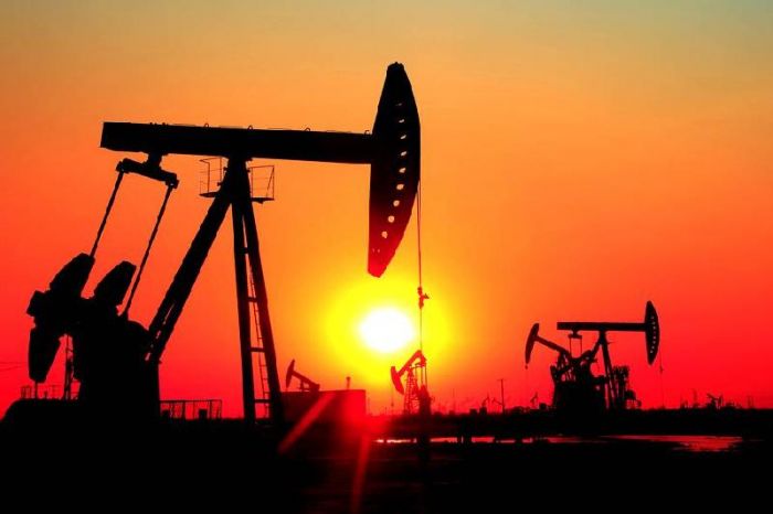 ​Цены на нефть выросли на фоне вступления в силу новой сделки ОПЕК+