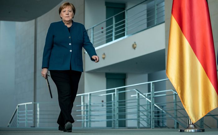 Меркель не исключила санкций из-за атак «российских хакеров» на бундестаг 