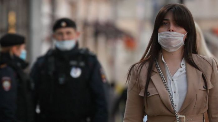 Возможен ли коллективный иммунитет к коронавирусу и имеет ли смысл ждать вакцины? 