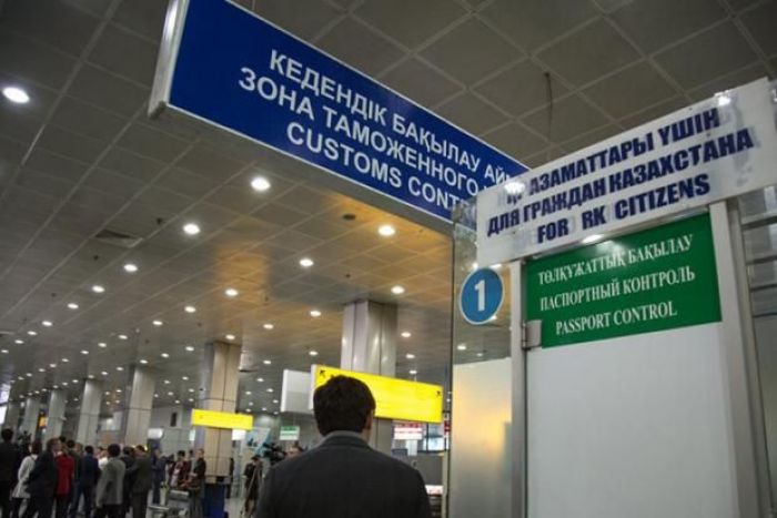 Текущие правила въезда в Казахстан разъяснили в Погранслужбе 