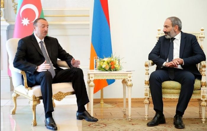 Пашинян и Алиев заявили о готовности провести переговоры в Москве