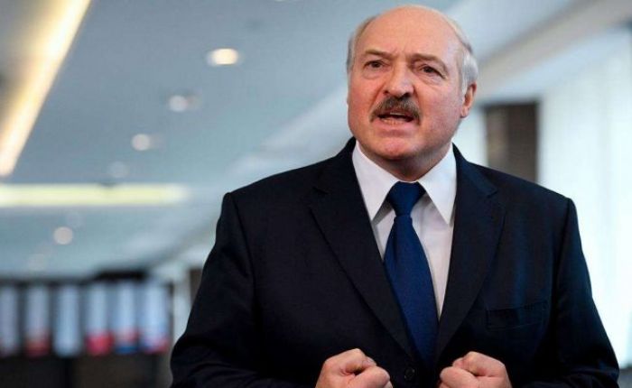 Лукашенко назвал протесты терроризмом и приказал отчислять студентов из ВУЗов