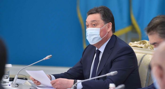 Премьер-министр ответил на предложение снизить пенсионный возраст в Казахстане 