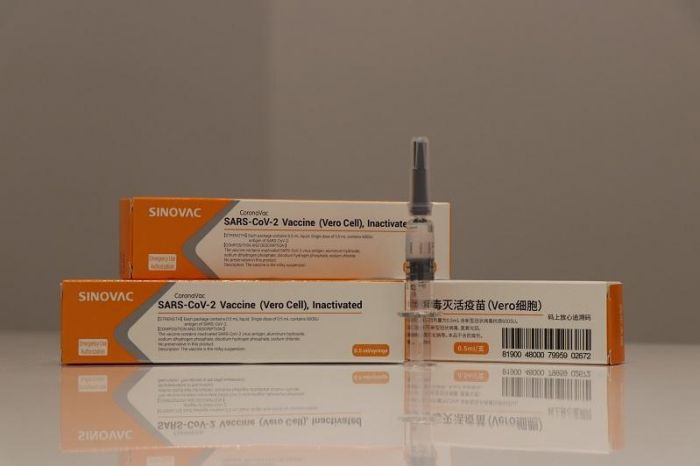Бразилия возобновила испытания китайской вакцины от коронавируса