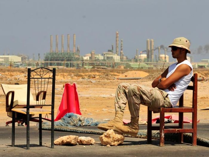 После свержения Каддафи Запад и Россия делят нефтяные богатства Ливии