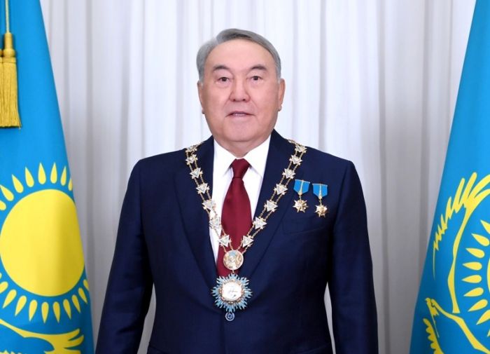 Назарбаев обратился к казахстанцам 