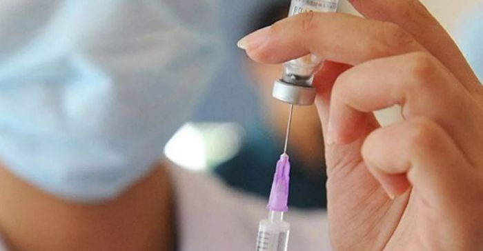 В Австралии заявили, что вакцина первого поколения не остановит пандемию 