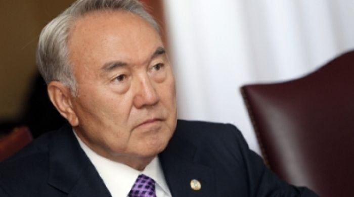 Назарбаеву показали успехи трех регионов Казахстана