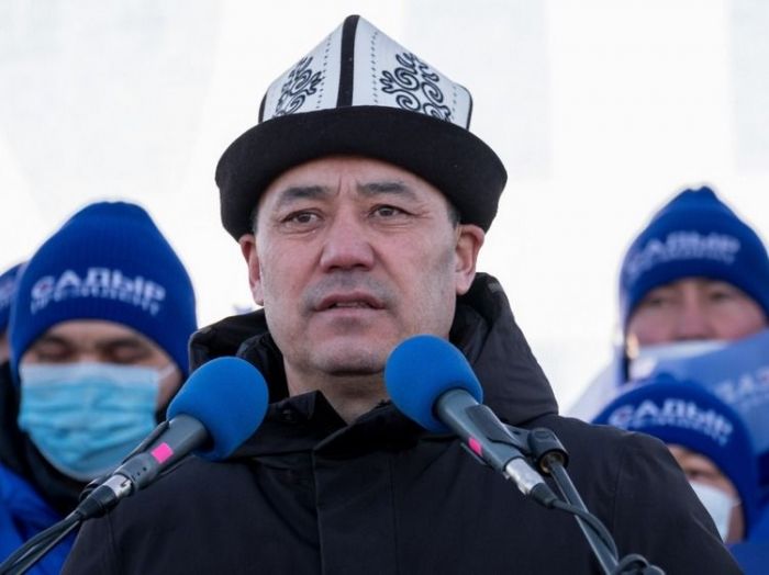Садыр​ Жапаров лидирует на выборах президента Кыргызстана 