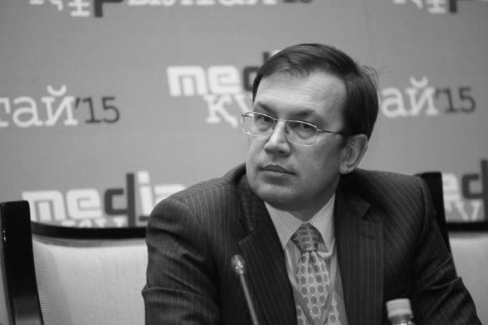 Ушел из жизни казахстанский журналист Михаил Дорофеев